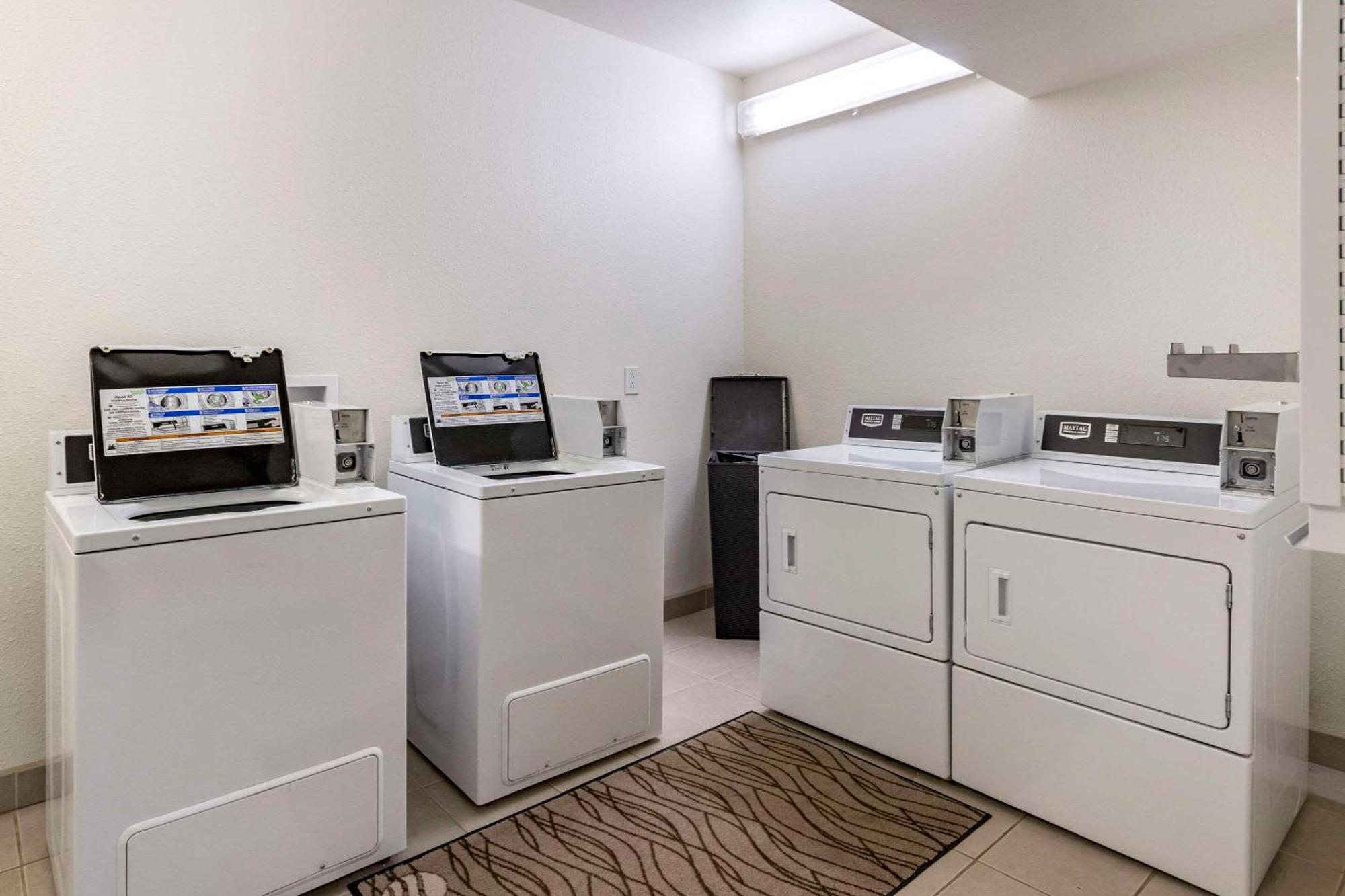 Comfort Inn Great Falls Central Экстерьер фото